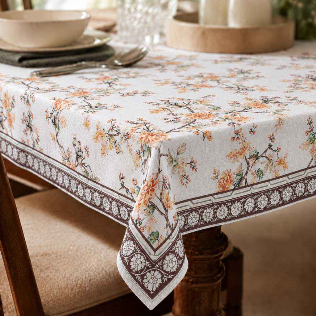 Robin Table Cover (60x60 Inch)