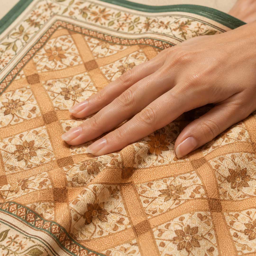 Aloe Table Cover (60x60 Inch)